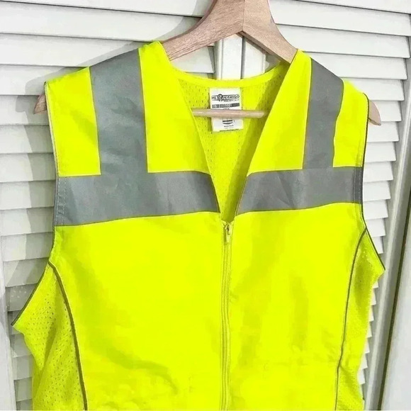 ML Kishigo Ladies Mesh Safety Vest Class 2 ANSI 107| Safety Yellow | SZ Small - Picture 3 of 10
